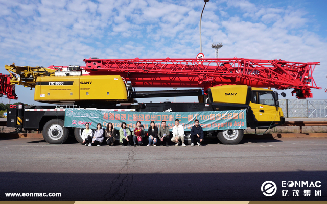 三一重工100吨汽车起重机出口亚洲