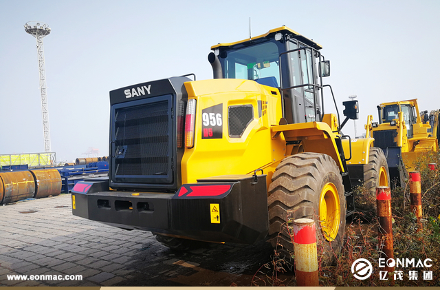 11台徐工、三一等工程机械出口巴布亚新几内亚